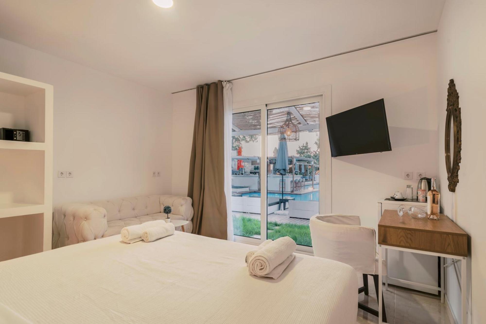 Bamboo Suites Hotel Ialysos  Bagian luar foto