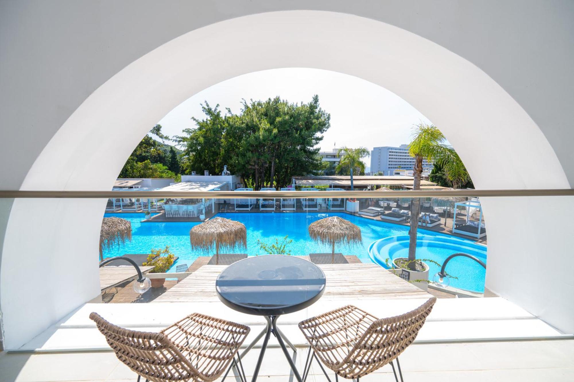 Bamboo Suites Hotel Ialysos  Bagian luar foto